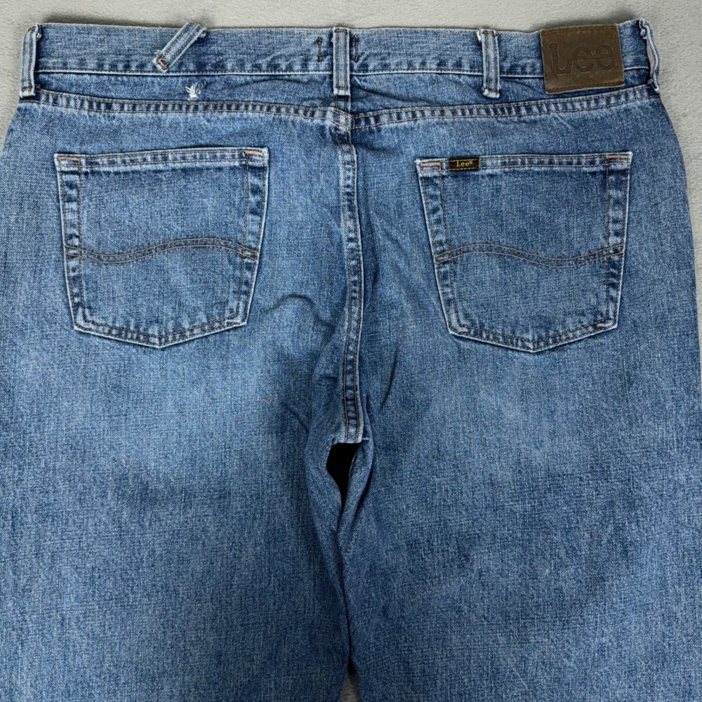 Lee Jeans Mens 40x30 Regular Fit Blue Denim Straight Leg Cotton Casual Work - Picture 4 of 10